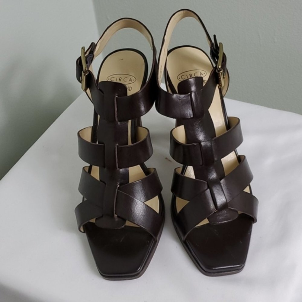Joan & David CIRCA Strappy Sandal Block Heel Sz 6